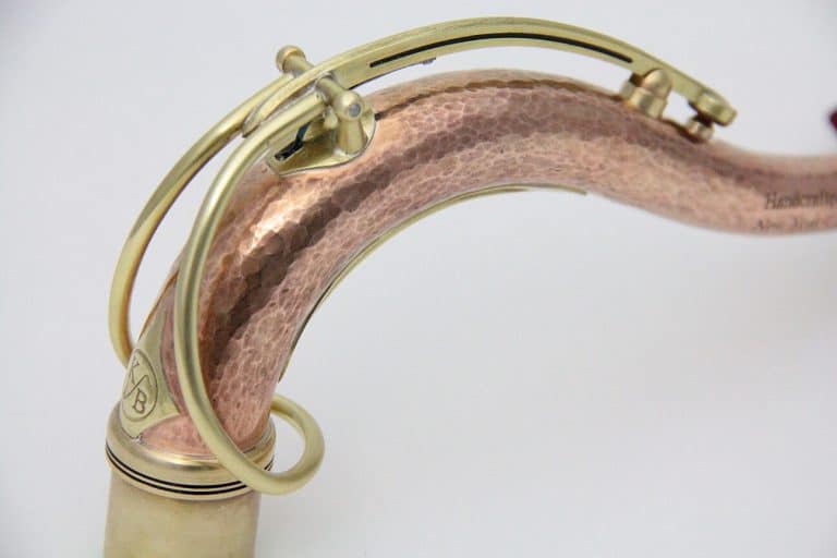 KB Sax neck - Vanguard hand hammered bronze - 7 - handcrafted saxophone neck from KB necks