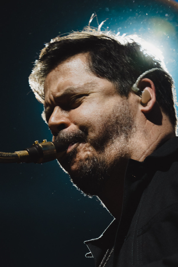Saxophonist Seamus Blake endorses KB Sax necks